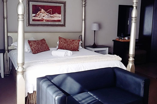 Bains Lodge | Accommodation Bloemfontein